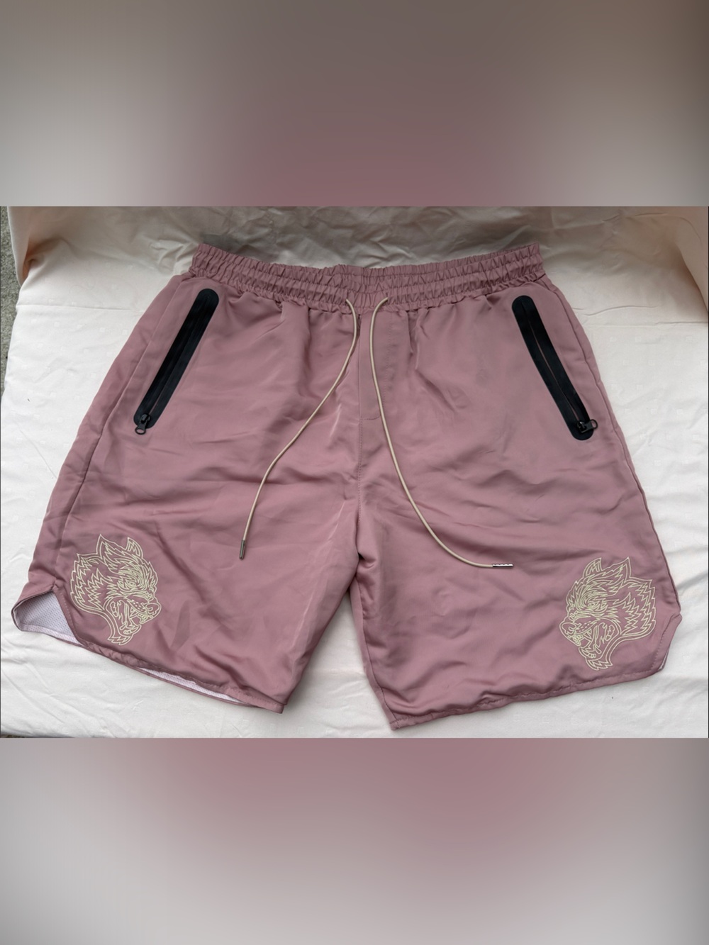 Men's Dusty Rose Civil Regime Shorts with Zipped Pockets and Wolf Embroidery